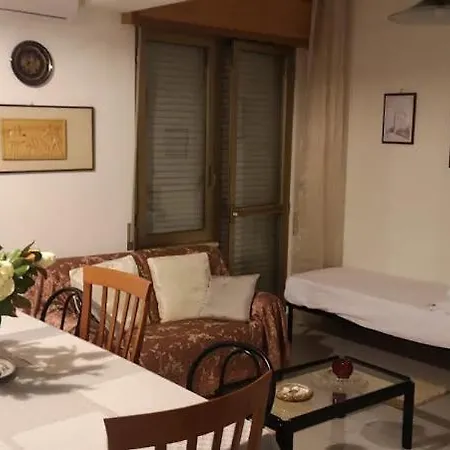 Piu Apartment